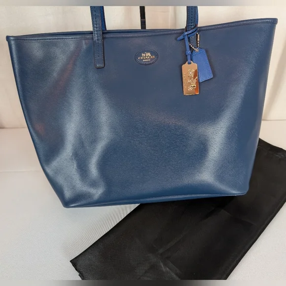 Coach Blue Large City Tote Bag With 2 Hang Tags - Picture 3 of 15